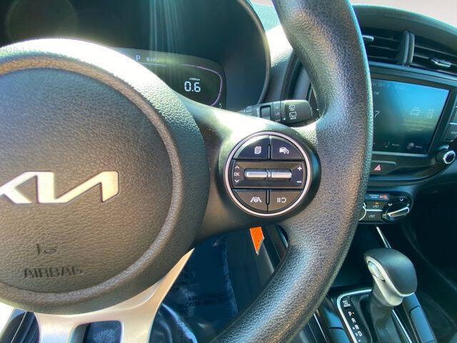 2023 Kia Soul LX