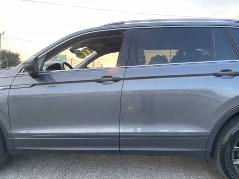 2022 Volkswagen Tiguan SE 4Motion