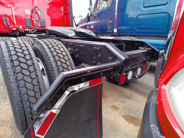 2023 Kenworth T680