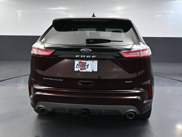 2021 Ford Edge Titanium