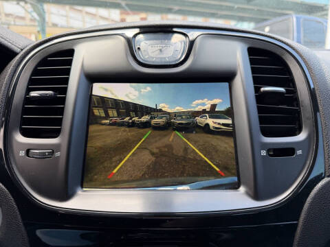 2019 Chrysler 300 S