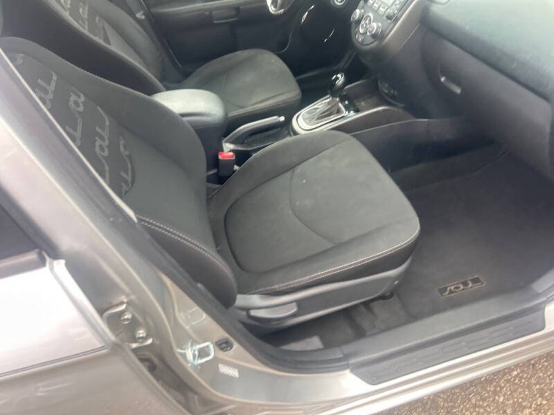 2013 Kia Soul +
