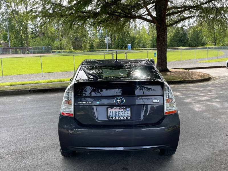 2011 Toyota Prius One