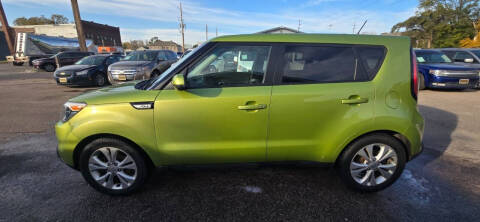 2015 Kia Soul +