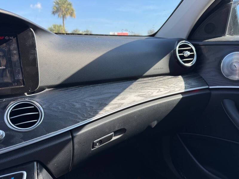 2017 Mercedes-Benz E-Class E 300 4MATIC