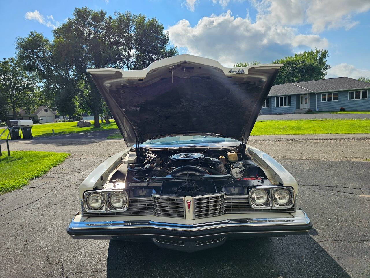 1973 Pontiac Grand Ville 131