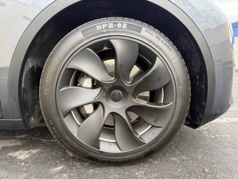 2022 Tesla Model Y Long Range