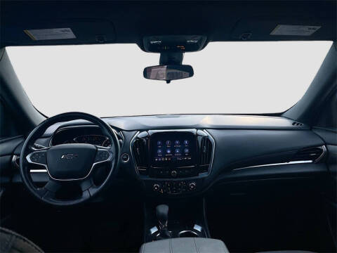 2022 Chevrolet Traverse LT Cloth