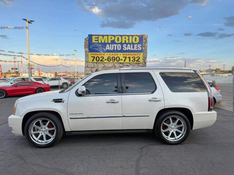 2012 Cadillac Escalade Luxury
