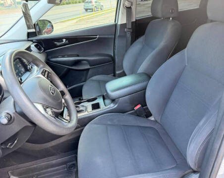 2020 Kia Sorento S V6