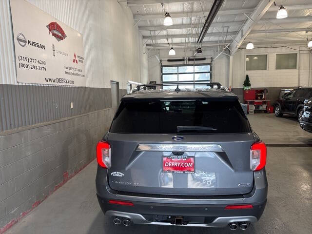 2021 Ford Explorer Platinum