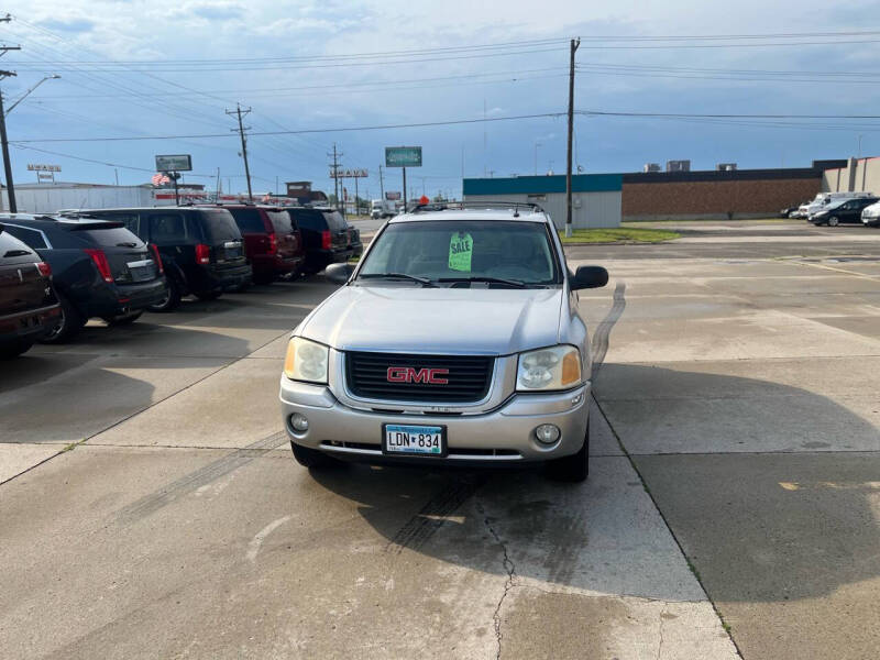 2005 GMC Envoy for sale at United Motors in Saint Cloud MN