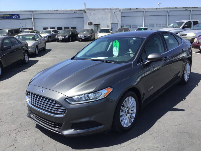 2015 Ford Fusion Hybrid S
