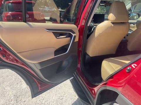 2023 Toyota RAV4 XLE Premium