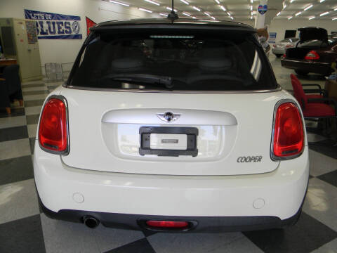 2015 MINI Hardtop 2 Door Cooper