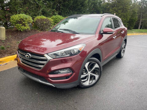 2016 Hyundai Tucson for sale at Aren Auto Group in Chantilly VA