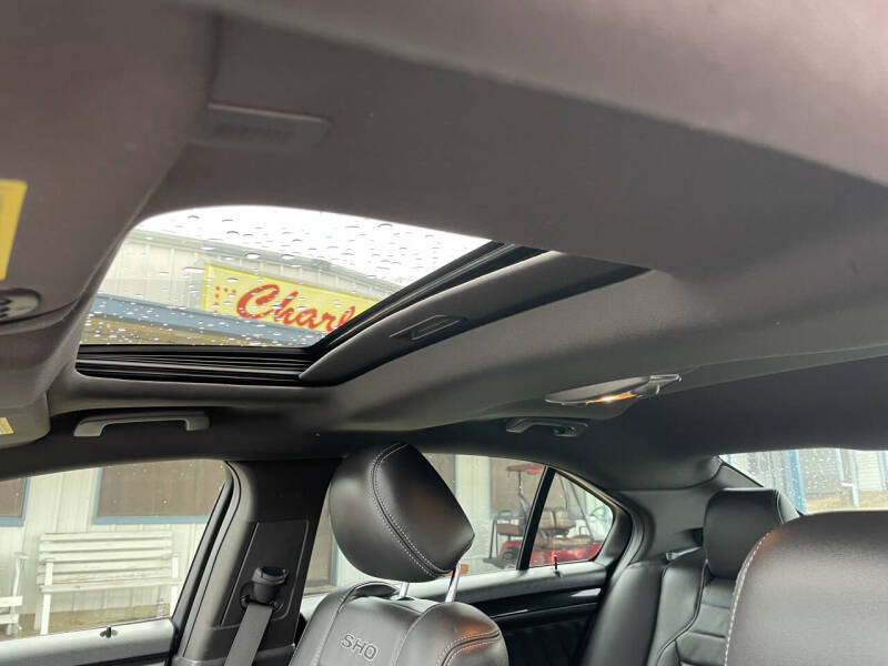 2015 Ford Taurus SHO