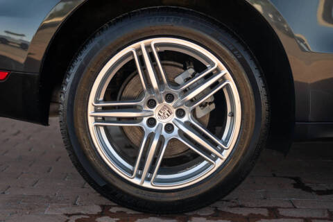 2017 Porsche Macan S