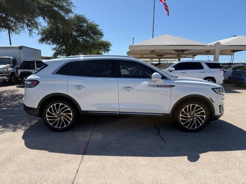 2020 Lincoln Nautilus Reserve