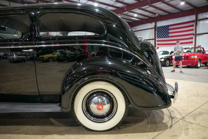 1939 Plymouth Coupe