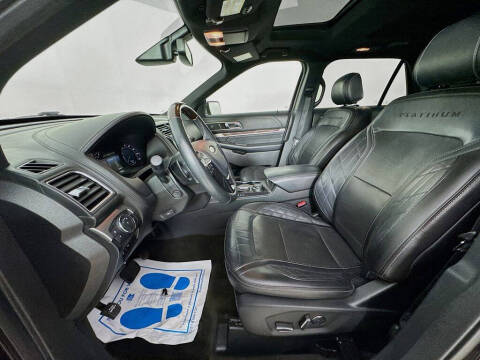 2017 Ford Explorer Platinum