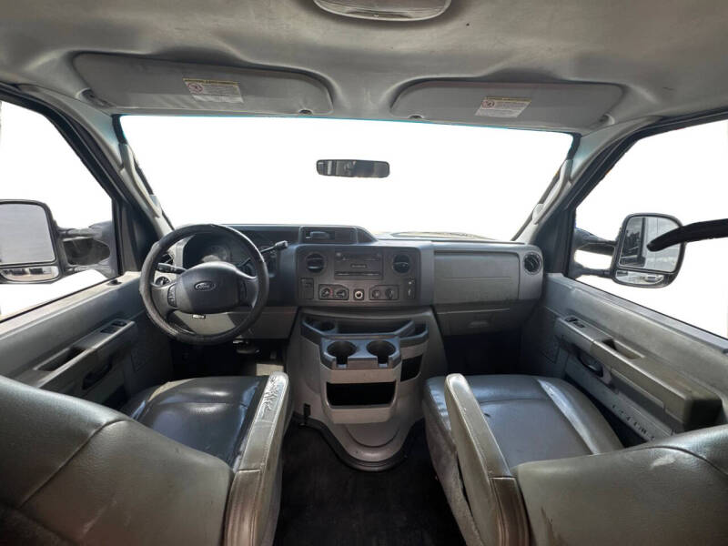 2012 Ford E-Series E-250