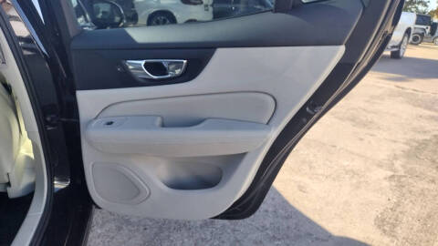 2019 Volvo S60 T5 Momentum