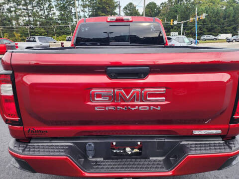 2024 GMC Canyon Elevation