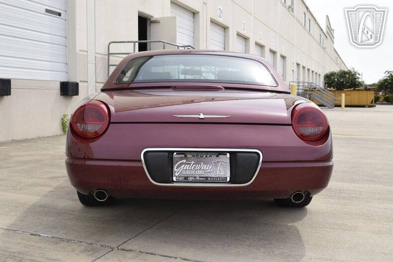2004 Ford Thunderbird Deluxe