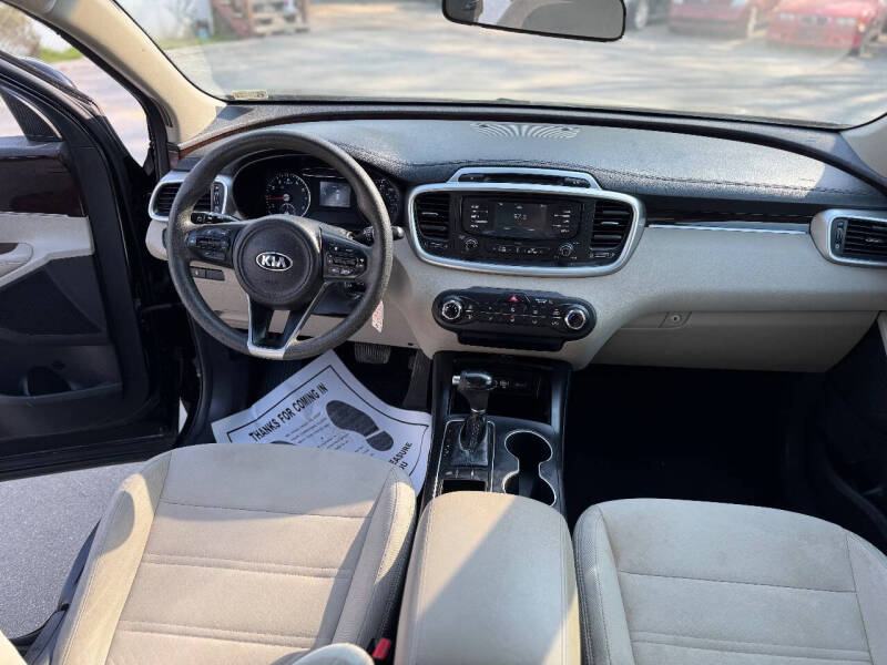 2016 Kia Sorento L