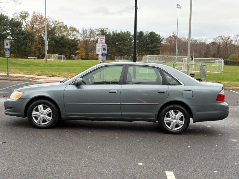2003 Toyota Avalon XL