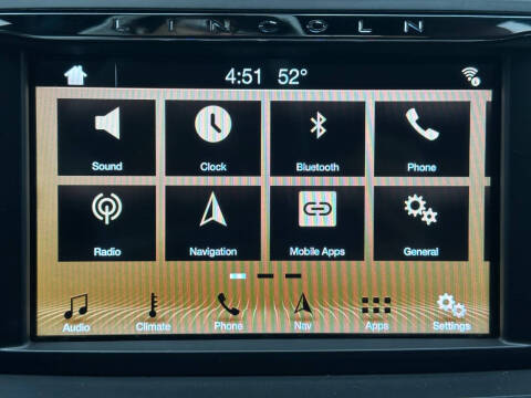 2017 Lincoln Continental Reserve