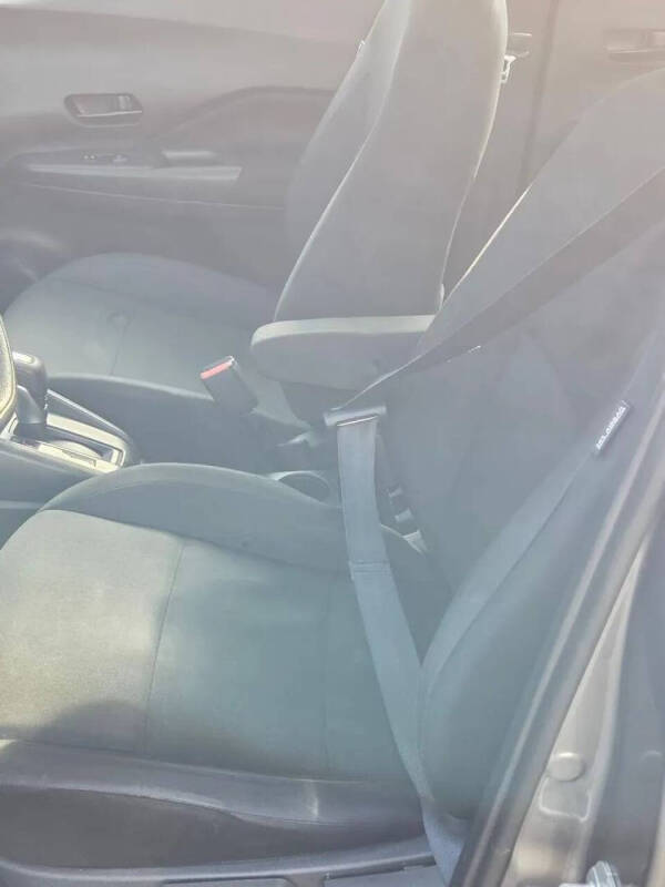 2023 Nissan Kicks S