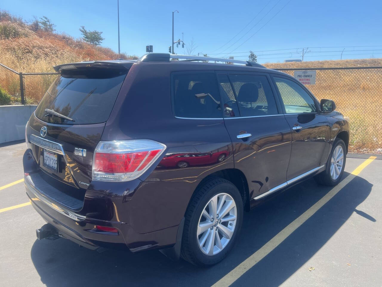 2011 Toyota Highlander Hybrid for sale at Envision Toyota of Milpitas in Milpitas, CA