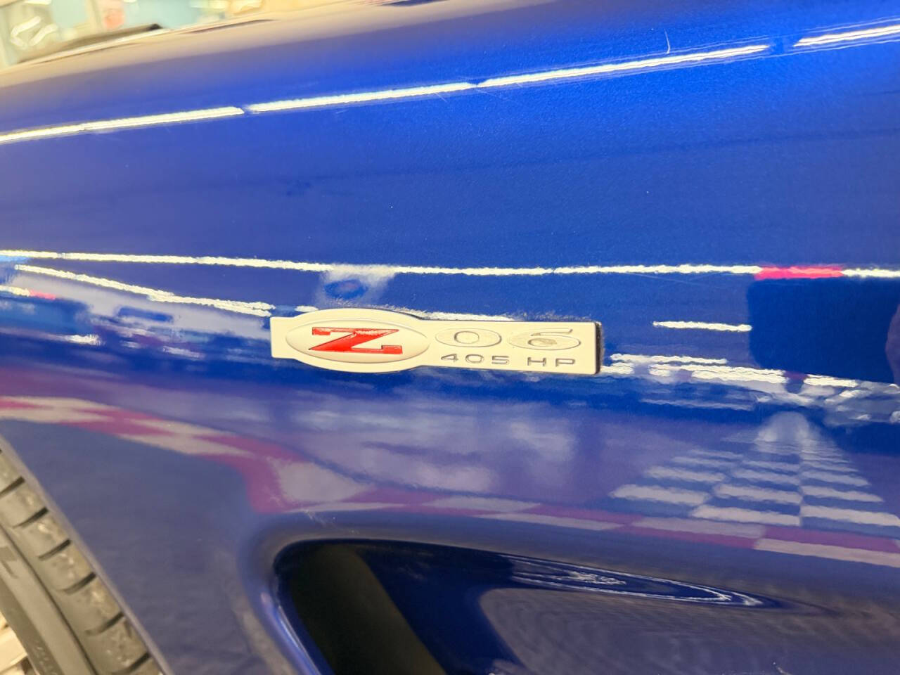 2004 Chevrolet Corvette 23