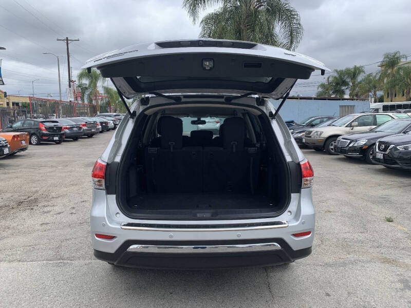 2015 Nissan Pathfinder SV