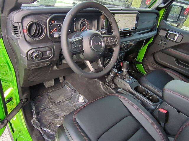 2025 Jeep Wrangler Rubicon X