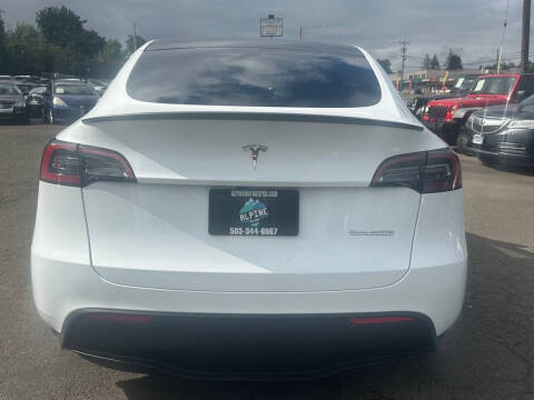 2024 Tesla Model Y Performance