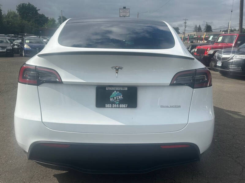 2024 Tesla Model Y Performance