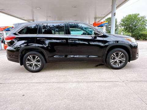 2018 Toyota Highlander LE Plus