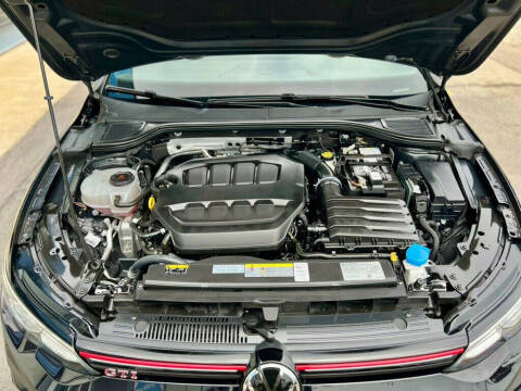 2024 Volkswagen Golf GTI SE