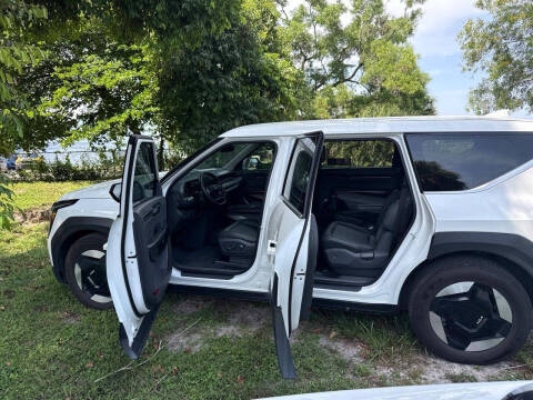2024 Kia EV9 Light Long Range