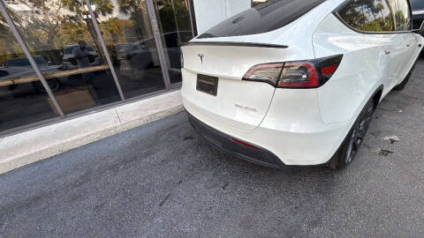 2023 Tesla Model Y Performance