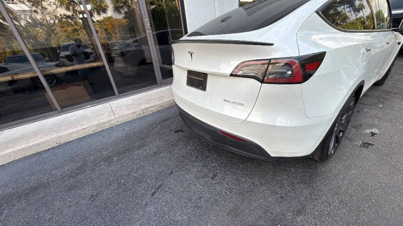 2023 Tesla Model Y Performance