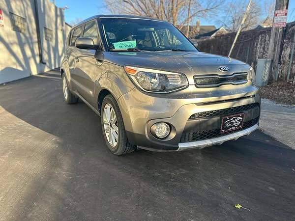 2017 Kia Soul +