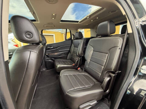 2020 GMC Acadia Denali