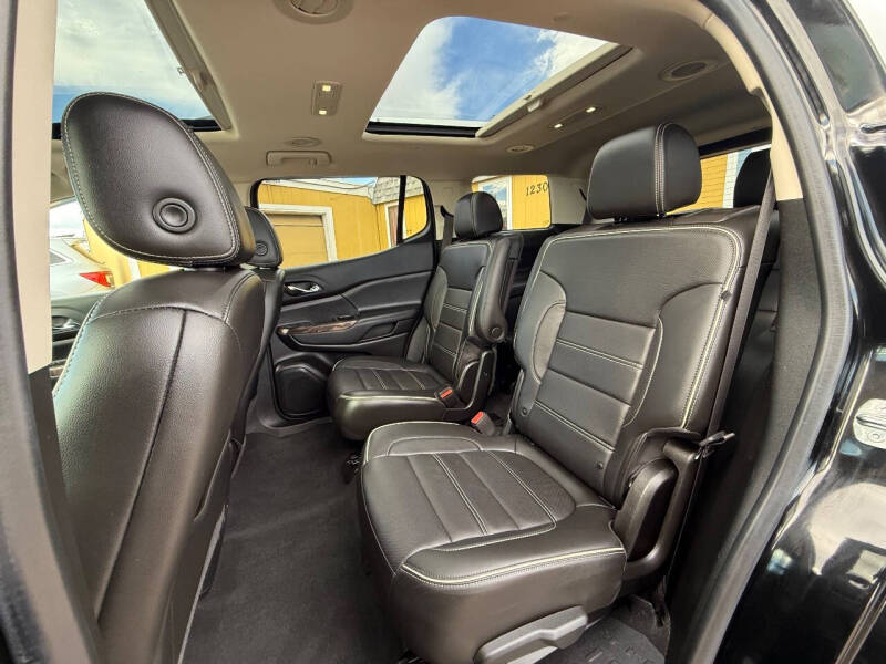 2020 GMC Acadia Denali