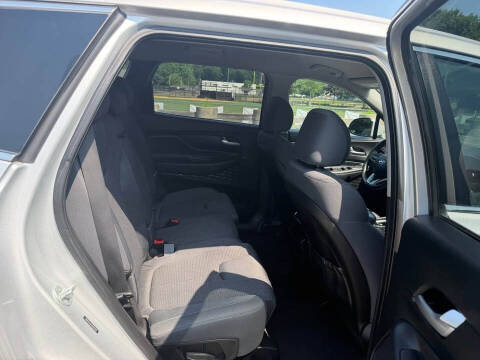 2019 Hyundai Santa Fe SE 2.4L