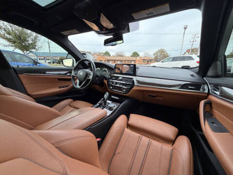 2018 BMW 5 Series 540i