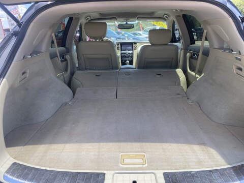 2011 Infiniti FX35
